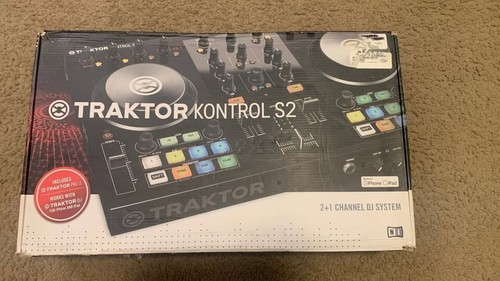 Controller traktor - dj,